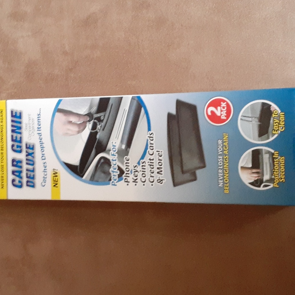 Car Genie Deluxe - Seat Compartment Organizer